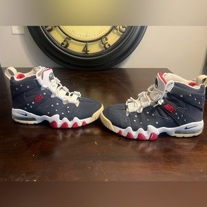 Used Size 10 - Nike Air Max CB - 34